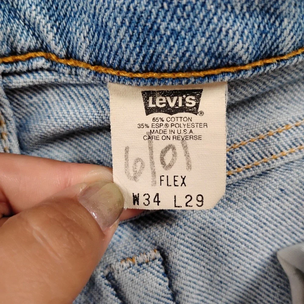 Vintage Levis 614 Orange Tab Jeans Mens 32x27 Light Wash Flex Made in USA Denim